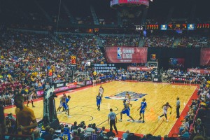 特训归来焕然一新 郭艾伦全面升级担纲亚锦赛中国男篮新核心