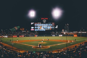 埃斯特旺坦言亚马尔处境不易，盛赞库库雷利亚防守如铁壁